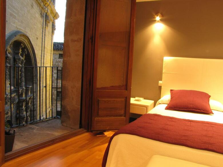 Hotel Portal Del Matarra�a