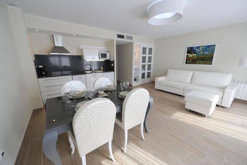 Apartamentos Tur�sticos Mirablanc