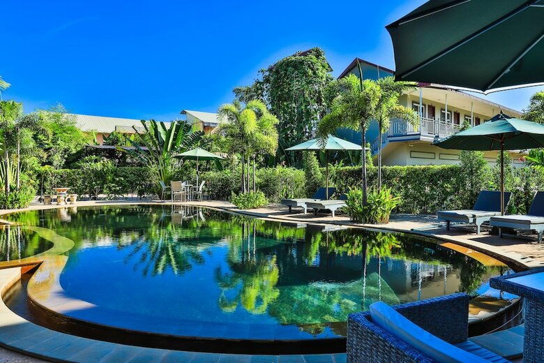 Hotel Happiness Resort