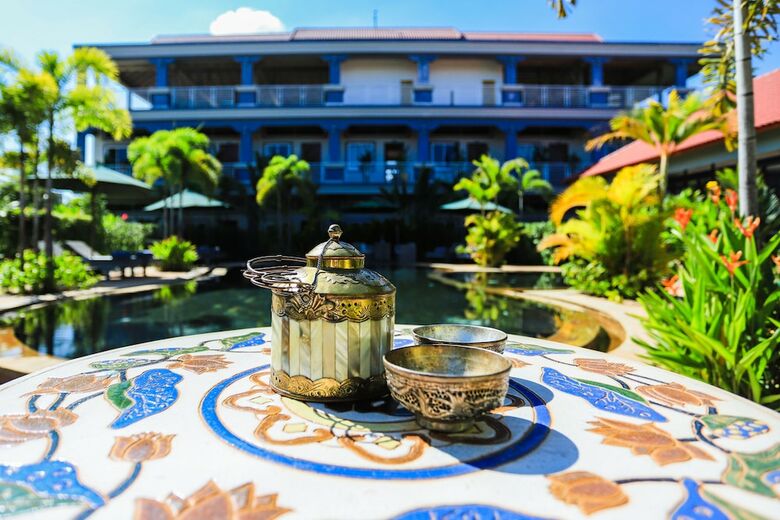 Hotel Happiness Resort