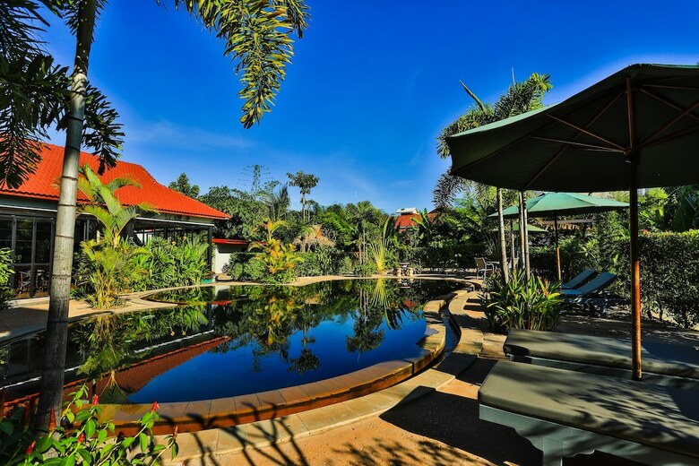 Hotel Happiness Resort