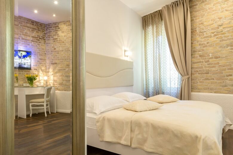 Hotel Pellegrini Luxury Rooms