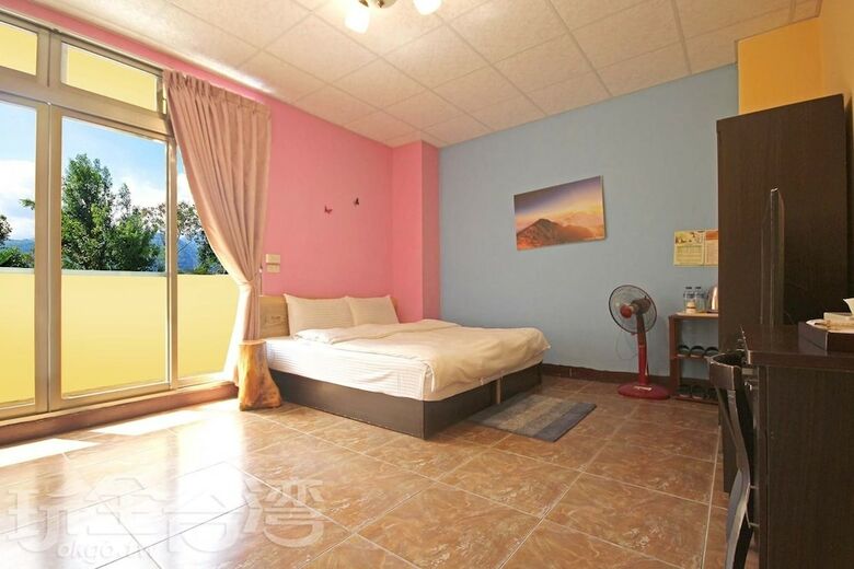 Bed & Breakfast Fruit House