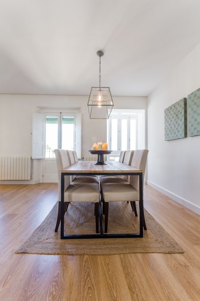 Apartamentos Puerta de Triana I