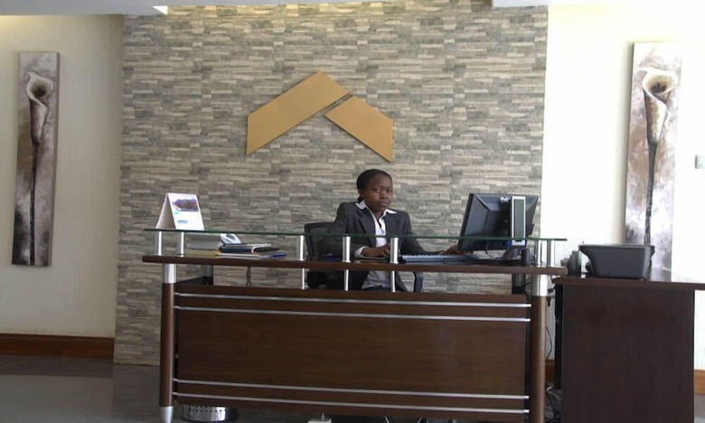 Aparthotel Lenana Suites