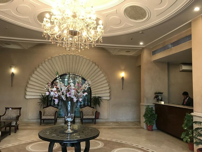 Claremont Kny Hotel