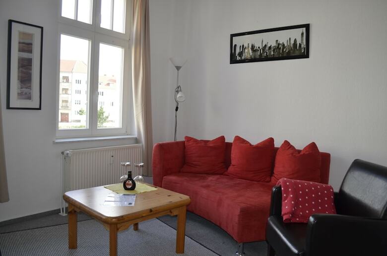 Apartment-hotel