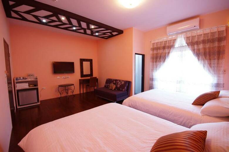 Man Lu B&B