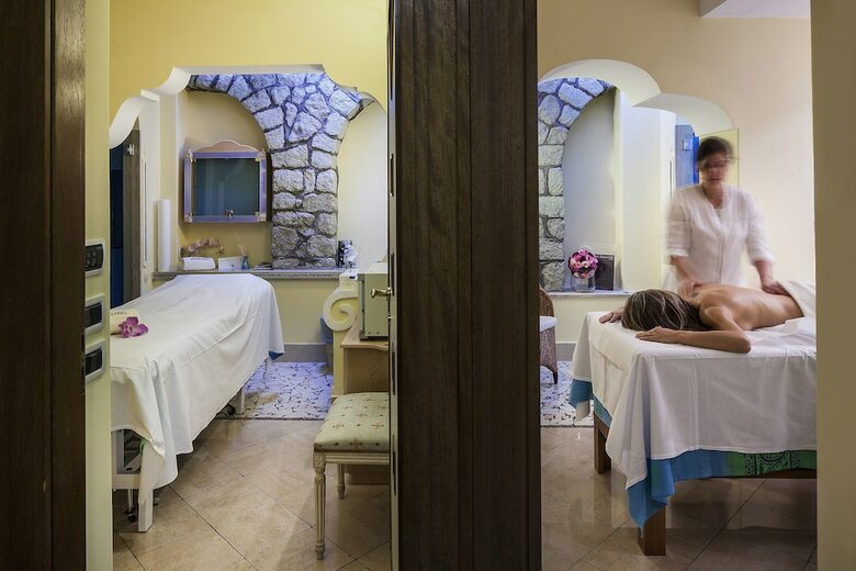 Hotel Tritone Resort & Spa