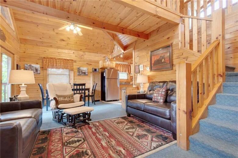 Hibernation Station - Three Bedroom Cabin