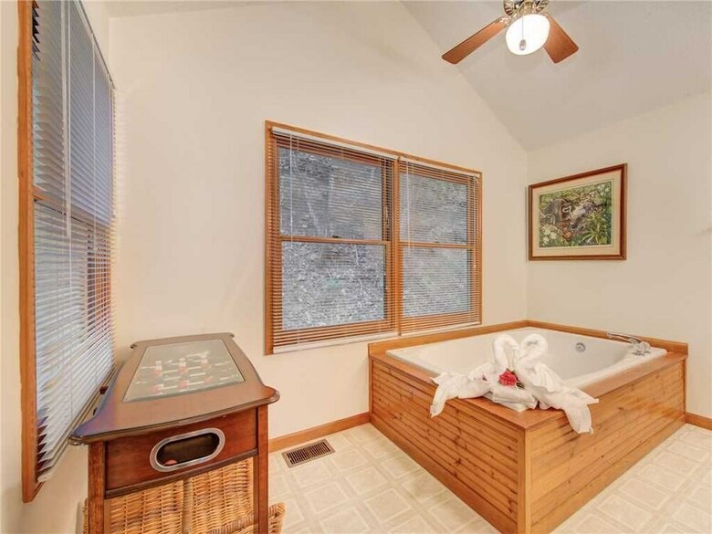 High Hopes 2 - One Bedroom Cabin