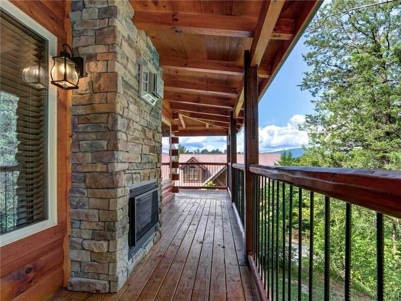 High Life - Two Bedroom Cabin