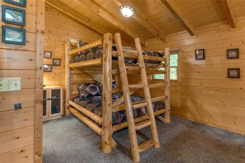 Moonshine Run - One Bedroom Cabin