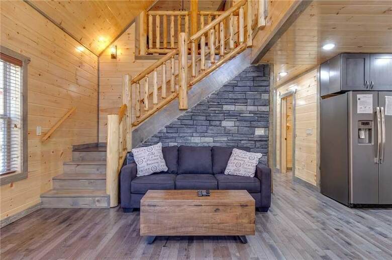 Mirror Pond - Four Bedroom Cabin