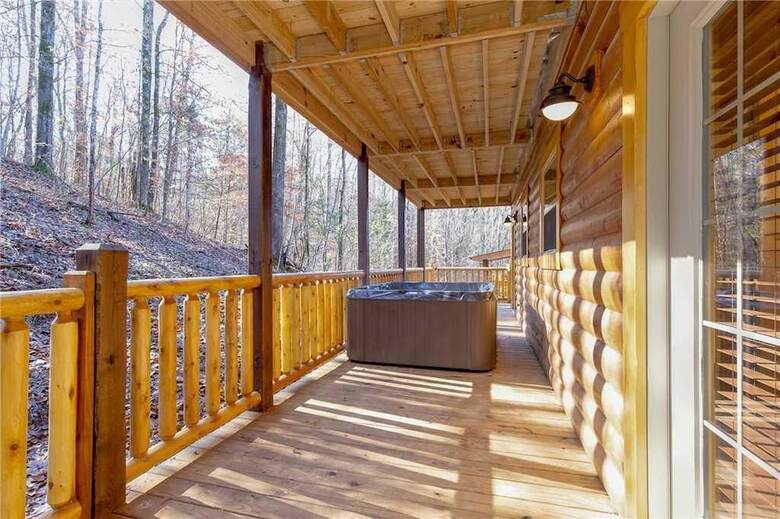 Mirror Pond - Four Bedroom Cabin
