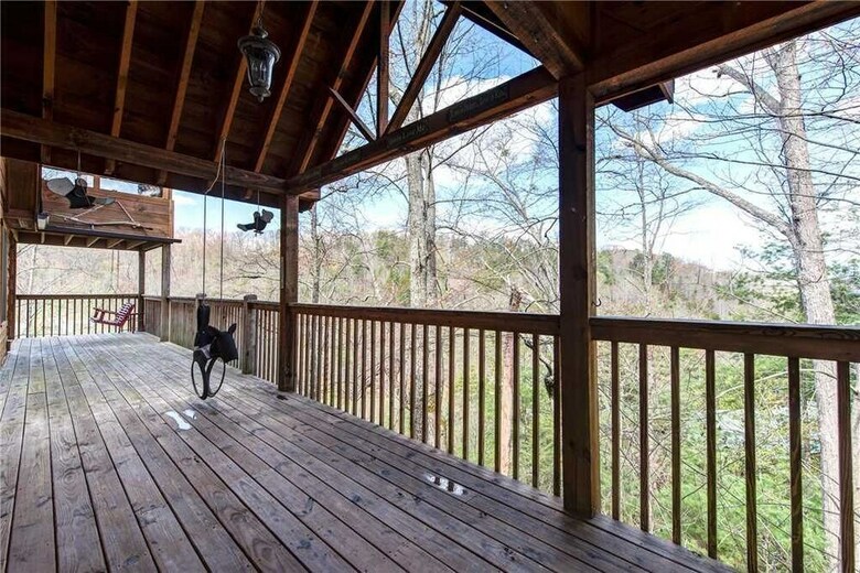 Lazy Cub Lodge - Three Bedroom Cabin