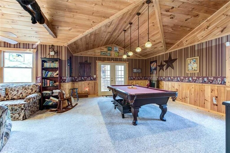 Lazy Cub Lodge - Three Bedroom Cabin