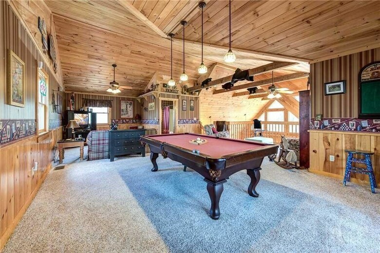 Lazy Cub Lodge - Three Bedroom Cabin