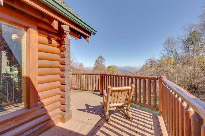 Lookout Lodge - Five Bedroom Cabin