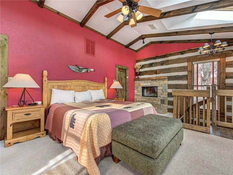 Little Bear - One Bedroom Cabin