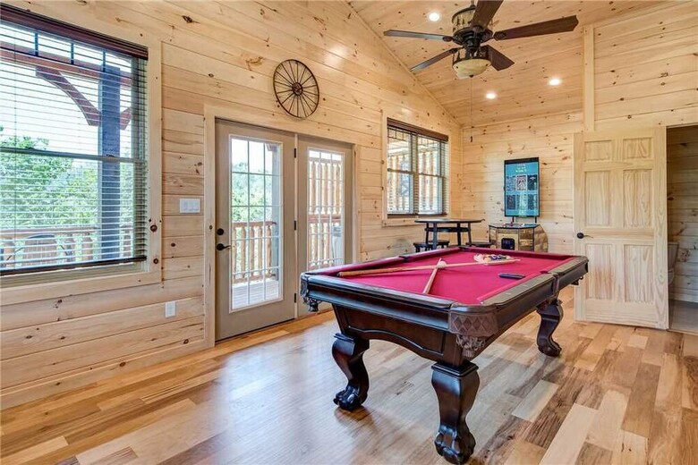 Smoky Haven - Three Bedroom Cabin
