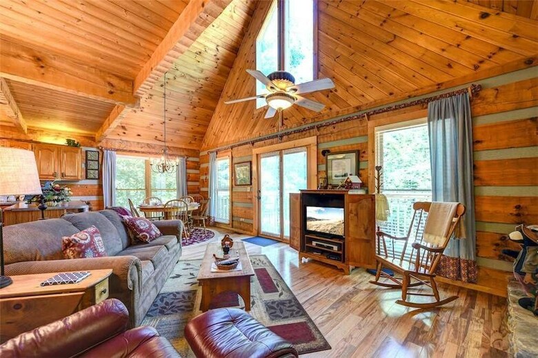 Somewhere A Place For Us - Two Bedroom Cabin