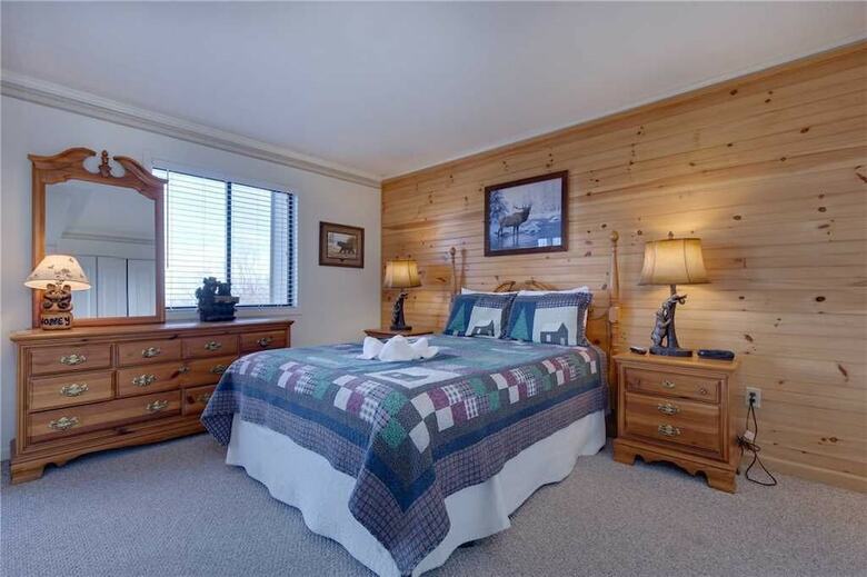 Ski View Mountain Resort 305 - Two Bedroom Condo