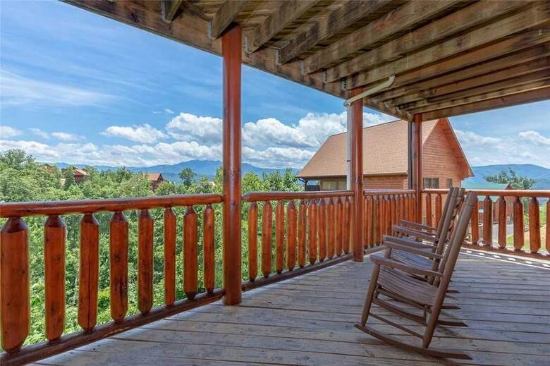 Starry Hope - Four Bedroom Cabin