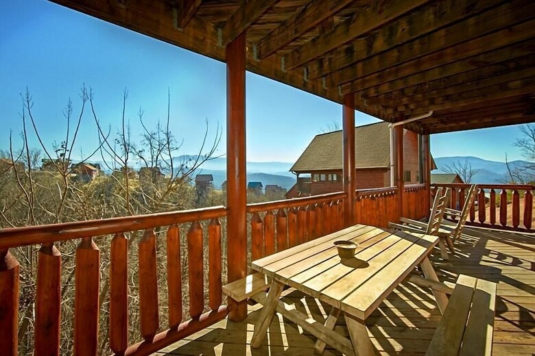 Starry Hope - Four Bedroom Cabin