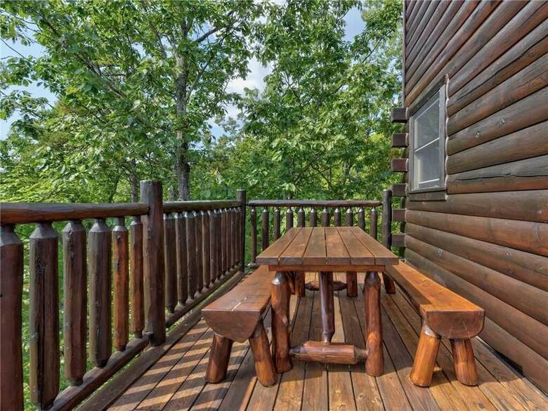 View Catcher - Two Bedroom Cabin