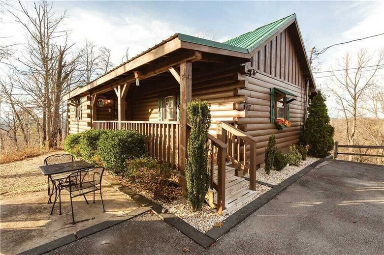 Beyond Paradise - One Bedroom Cabin