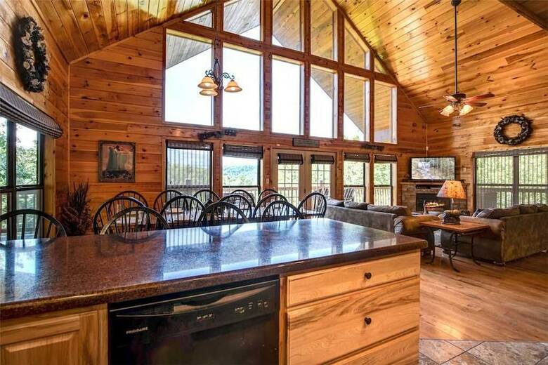 Bear Hunter - Four Bedroom Cabin