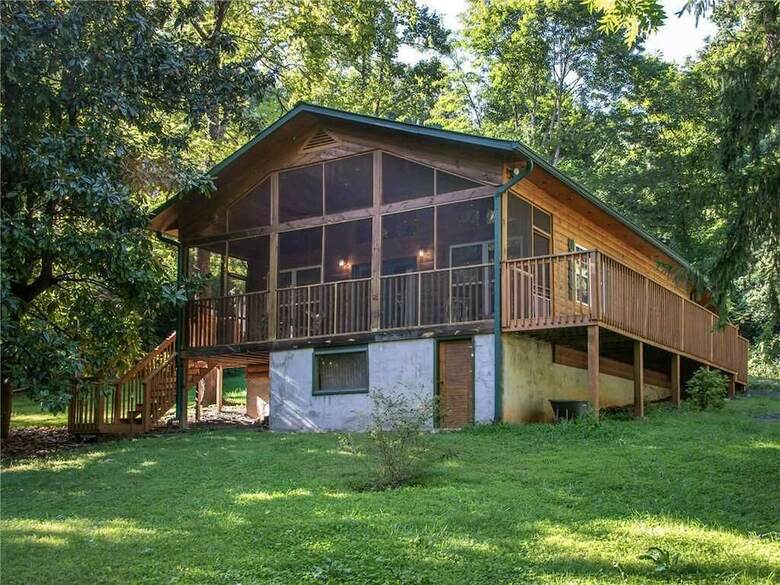 A Garden Blessing - One Bedroom Cabin