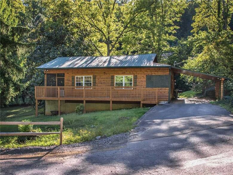 A Garden Blessing - One Bedroom Cabin