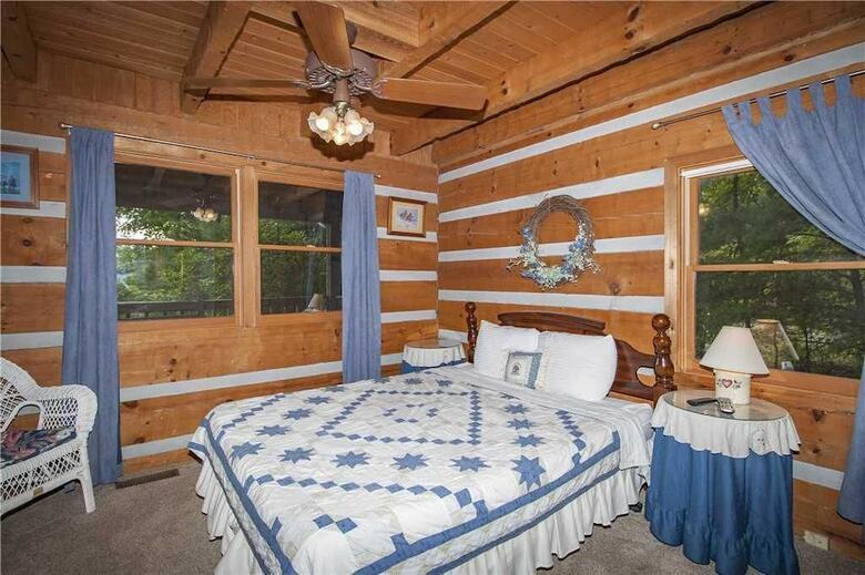 Appalachian Splendor - Two Bedroom Cabin