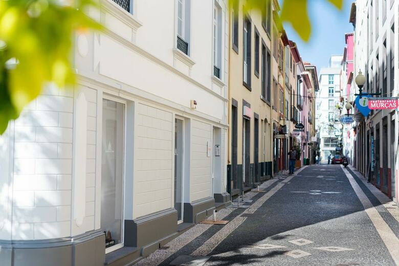 Apartamentos Pra�a Amarela