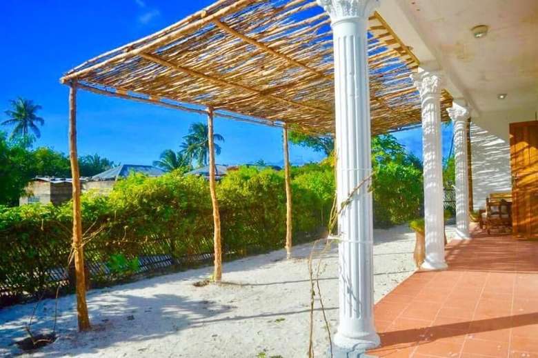 Hotel Barabara House