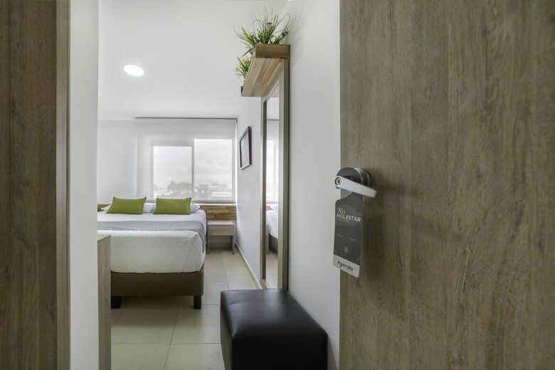 Hotel Ayenda 1027 Feria Real