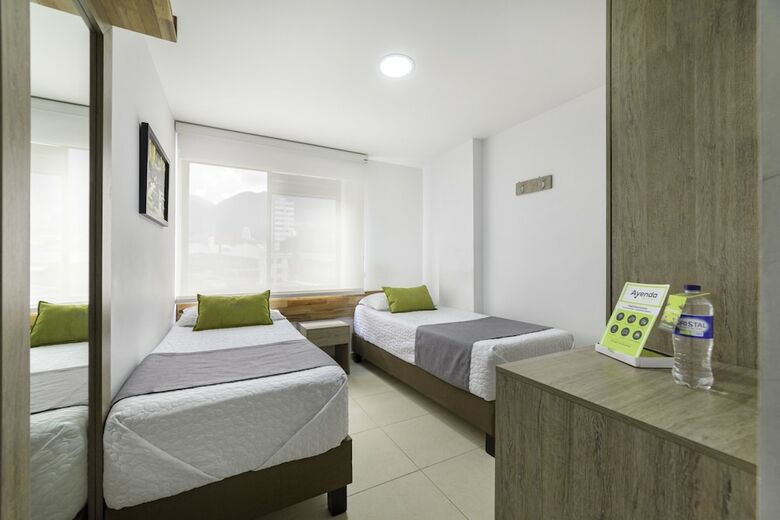Hotel Ayenda 1027 Feria Real