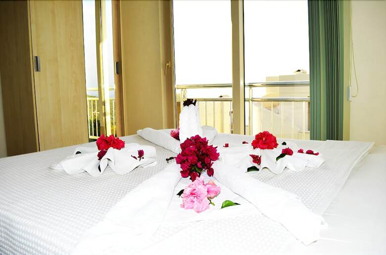 Apartment 1 Bedroom Sea View 1 By Likya Group