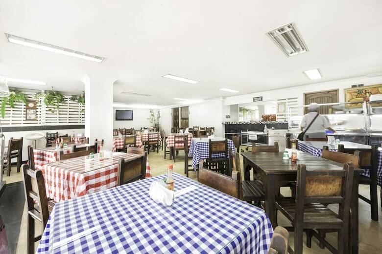Hotel Ayenda 1120 Comercial