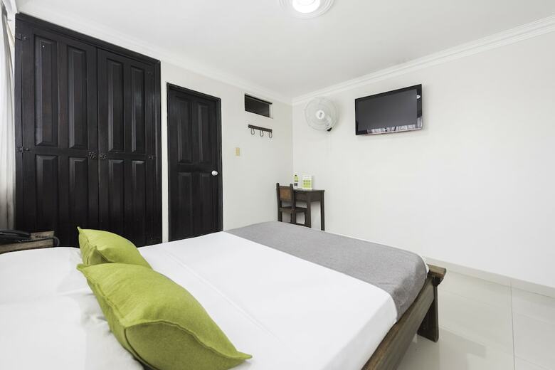 Hotel Ayenda 1120 Comercial