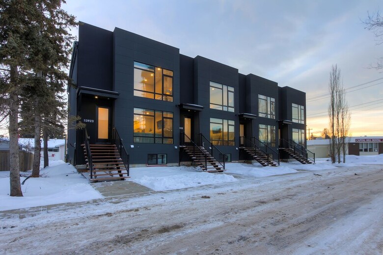 New Luxury Townhome 23
