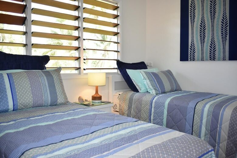 Hotel Island Breeze Fiji
