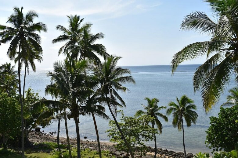 Hotel Island Breeze Fiji