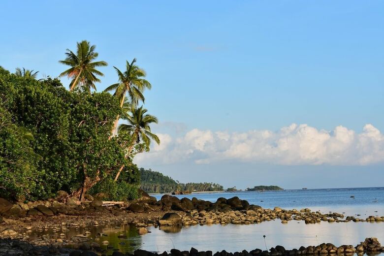 Hotel Island Breeze Fiji