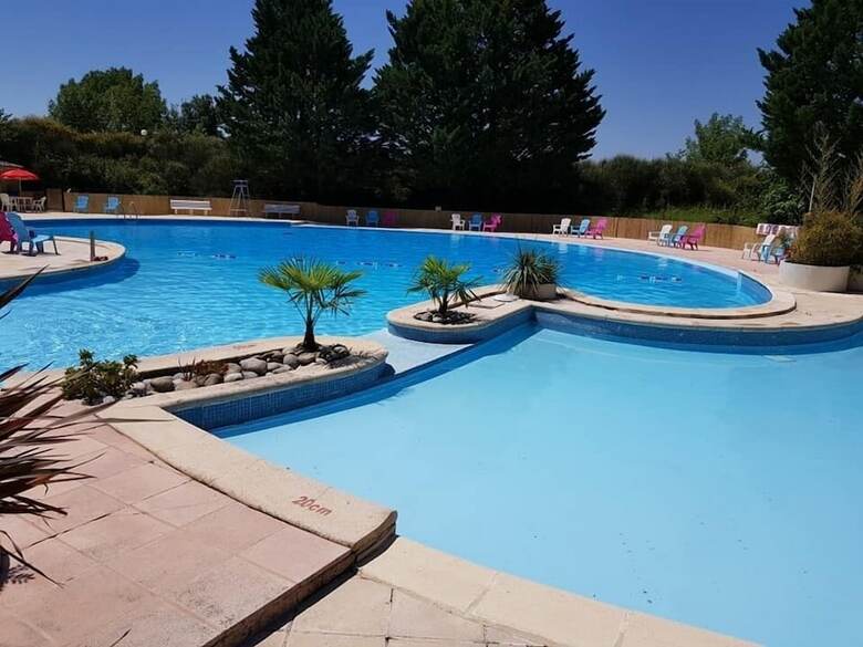 Camping Le Faillal - Cabanes Et Chalets
