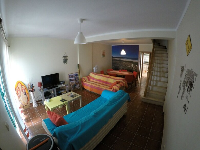 Hostal Supertubos Beach Hostel