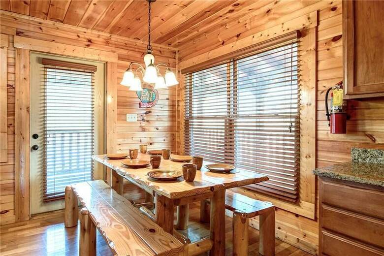 Day Dreamer - Four Bedroom Cabin