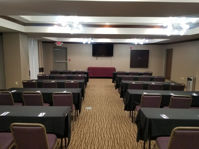 Hotel Comfort Suites Little Rock West